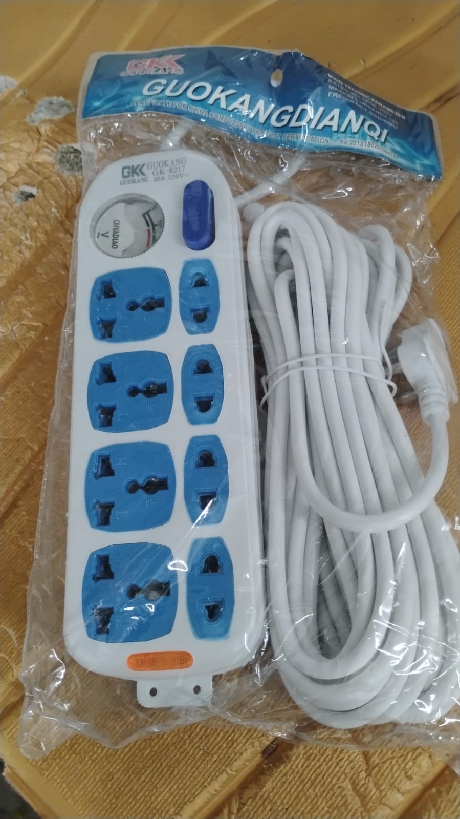 8 socket Heavy Duty Power Extension Board (10 mtr. / 1 Pc) 8 socket Heavy Duty Power Extension Board (10 mtr. / 1 Pc)